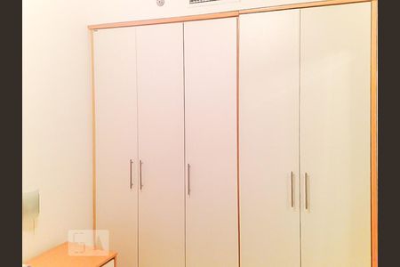 Quarto de kitnet/studio à venda com 1 quarto, 30m² em Pinheiros, São Paulo