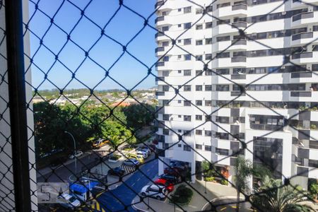 Apartamento à venda com 74m², 2 quartos e 2 vagas Apartamento à venda com 74m², 2 quartos e 2 vagasVista da Área de Serviço