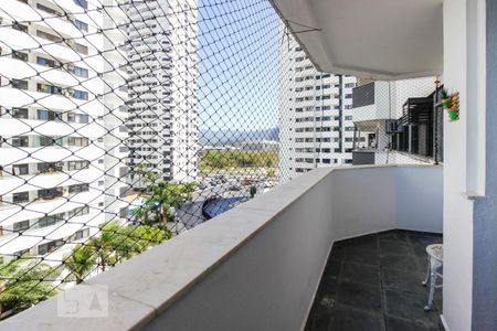 Varanda de apartamento à venda com 2 quartos, 74m² em Barra da Tijuca, Rio de Janeiro