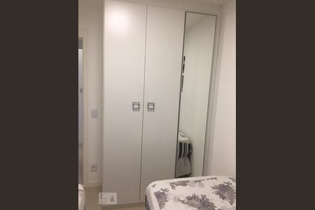 Apartamento para alugar com 80m², 2 quartos e 1 vaga