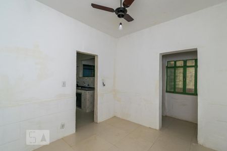 Casa à venda com 70m², 2 quartos e sem vagaQuarto reversível