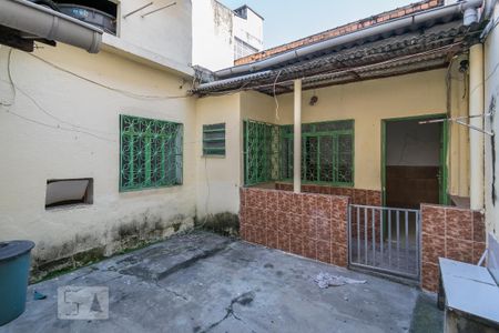 Casa à venda com 70m², 2 quartos e sem vagaQuintal - Varanda da sala