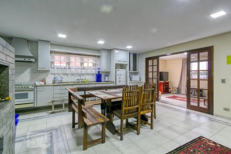 Apartamento para alugar com 180m², 2 quartos e 1 vagaCozinha