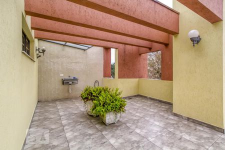 Apartamento para alugar com 180m², 2 quartos e 1 vagaÁrea de Serviço