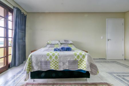 Quarto 1 de apartamento para alugar com 2 quartos, 180m² em Vista Alegre, Curitiba