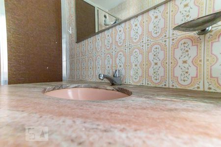 Apartamento para alugar com 66m², 2 quartos e sem vaga Apartamento para alugar com 66m², 2 quartos e sem vagaBanheiro