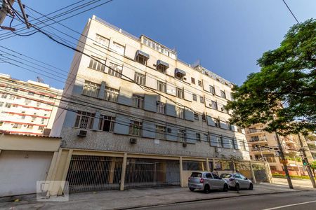 Apartamento para alugar com 66m², 2 quartos e sem vaga Apartamento para alugar com 66m², 2 quartos e sem vagaFachada