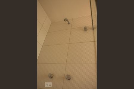 Apartamento para alugar com 108m², 2 quartos e 1 vaga Apartamento para alugar com 108m², 2 quartos e 1 vagaBanheiro da Suíte