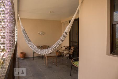 Apartamento para alugar com 108m², 2 quartos e 1 vaga Apartamento para alugar com 108m², 2 quartos e 1 vagaVaranda da Sala