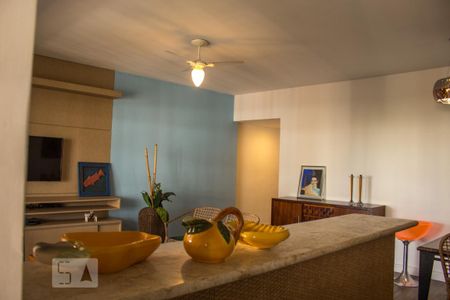 Apartamento para alugar com 108m², 2 quartos e 1 vaga Apartamento para alugar com 108m², 2 quartos e 1 vagaSala