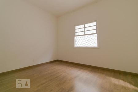 Casa à venda com 248m², 7 quartos e 4 vagasQuarto 03