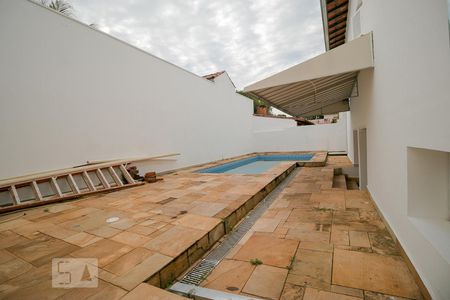 Casa à venda com 248m², 7 quartos e 4 vagasQuintal