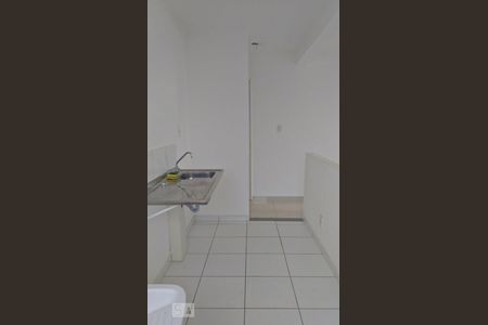 Cozinha de apartamento para alugar com 2 quartos, 47m² em Vila Brasilândia, São Paulo
