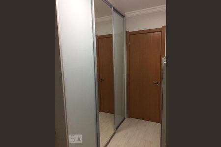 Entrada de apartamento para alugar com 3 quartos, 90m² em Cavalhada, Porto Alegre