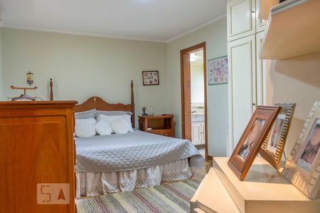 Apartamento à venda com 280m², 4 quartos e 4 vagasSuíte 4