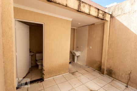 Casa à venda com 80m², 2 quartos e 1 vagaÁrea de Serviço