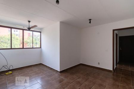 Sala de apartamento para alugar com 2 quartos, 92m² em Itaquera, São Paulo