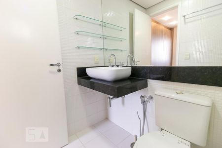 Apartamento à venda com 86m², 3 quartos e 2 vagasBanheiro da Suíte