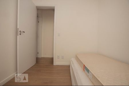 Quarto 2 de apartamento para alugar com 3 quartos, 80m² em Portão, Curitiba