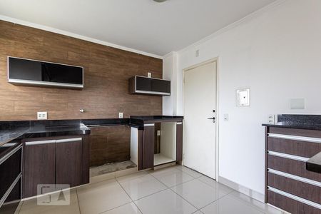 Cozinha de apartamento à venda com 2 quartos, 93m² em Ponte Preta, Campinas