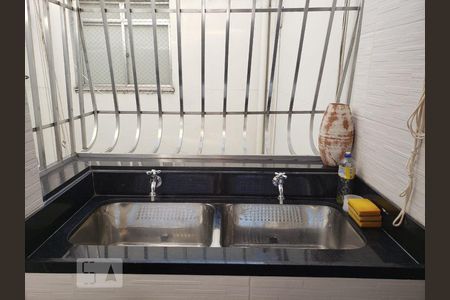 Apartamento para alugar com 110m², 3 quartos e sem vagaÁrea de Serviço