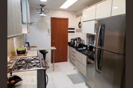 Apartamento para alugar com 110m², 3 quartos e sem vagaCozinha