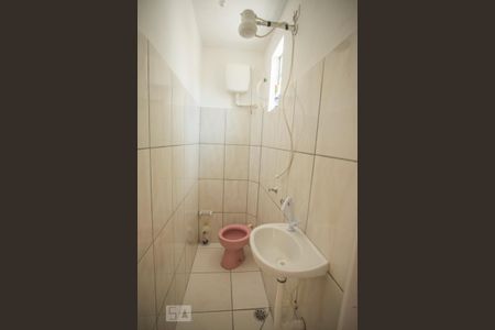 Casa para alugar com 100m², 1 quarto e 1 vaga Casa para alugar com 100m², 1 quarto e 1 vagaBanheiro
