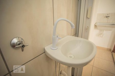 Casa para alugar com 100m², 1 quarto e 1 vaga Casa para alugar com 100m², 1 quarto e 1 vagaDetalhe - Banheiro