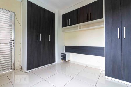 Casa para alugar com 70m², 2 quartos e sem vagaQuarto 2