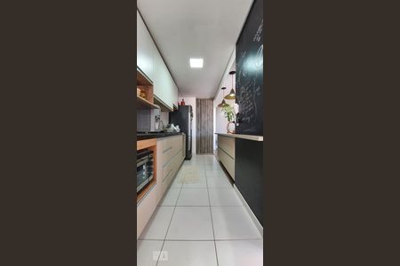 Apartamento à venda com 90m², 3 quartos e 2 vagasCozinha