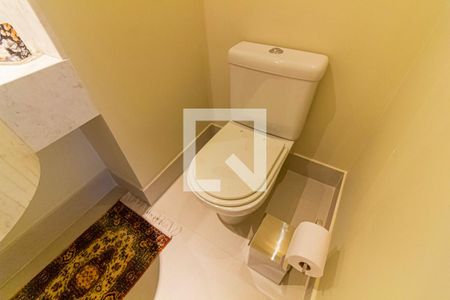 Apartamento à venda com 167m², 3 quartos e 3 vagas Apartamento à venda com 167m², 3 quartos e 3 vagasLavabo