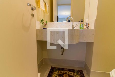 Apartamento à venda com 167m², 3 quartos e 3 vagas Apartamento à venda com 167m², 3 quartos e 3 vagasLavabo