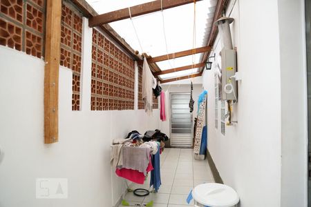 Casa à venda com 110m², 3 quartos e 2 vagasQuintal
