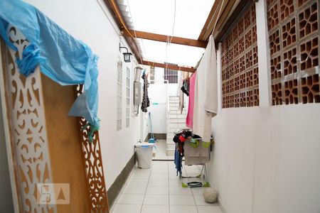 Casa à venda com 110m², 3 quartos e 2 vagasQuintal