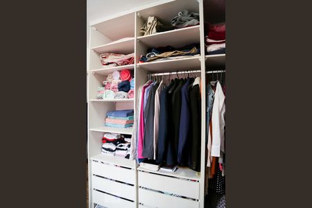 Casa à venda com 110m², 3 quartos e 2 vagasQuarto 1