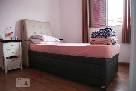 Casa à venda com 110m², 3 quartos e 2 vagasQuarto 2