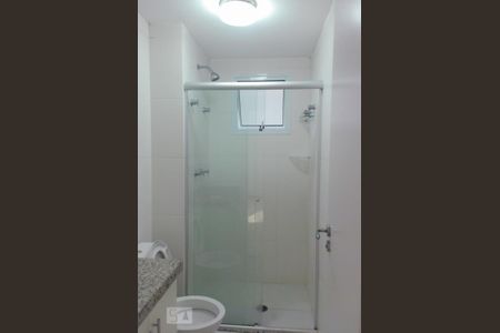 Banheiro de apartamento para alugar com 3 quartos, 82m² em Centro, Diadema