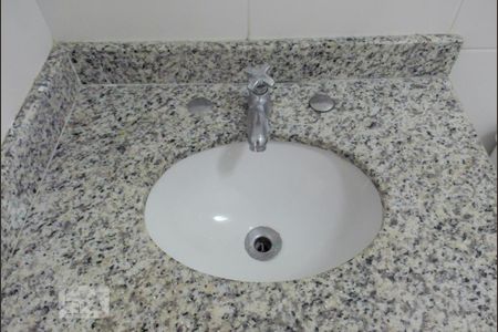 Banheiro de apartamento para alugar com 3 quartos, 82m² em Centro, Diadema