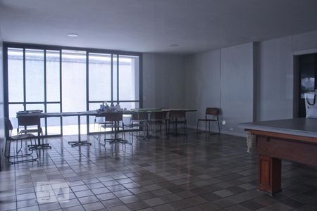 Apartamento à venda com 90m², 3 quartos e 2 vagasÁrea comum - Salão de festas