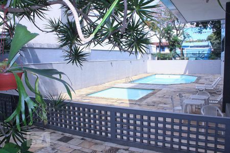 Apartamento à venda com 90m², 3 quartos e 2 vagasÁrea comum - Piscina