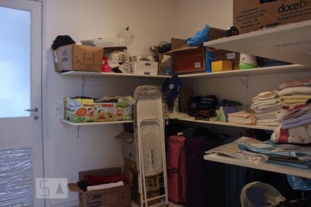 Apartamento à venda com 90m², 3 quartos e 2 vagasCloset