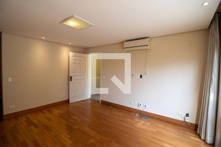 Sala de casa à venda com 3 quartos, 156m² em Jardim Odete, São Paulo