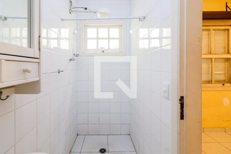 Casa à venda com 156m², 3 quartos e 3 vagasLavanderia Quarto e Banheiro Serviço