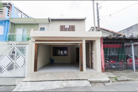 Casa para alugar com 150m², 2 quartos e 1 vagaFachada