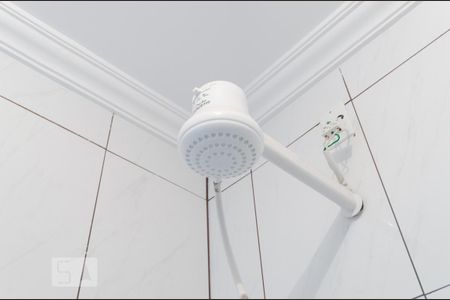 Casa para alugar com 150m², 2 quartos e 1 vagaChuveiro