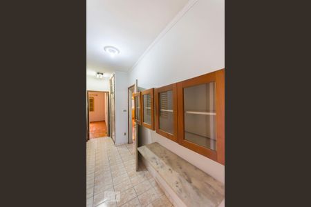Corredor de casa para alugar com 3 quartos, 110m² em Jardim Leonor, Campinas
