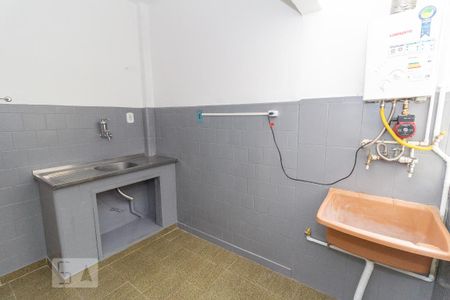Cozinha/area de serviço de apartamento para alugar com 2 quartos, 44m² em Meier, Rio de Janeiro