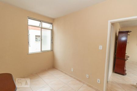 Quarto 2 de apartamento para alugar com 2 quartos, 44m² em Meier, Rio de Janeiro