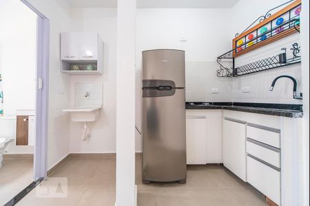 Studio para alugar com 16m², 1 quarto e sem vaga Studio para alugar com 16m², 1 quarto e sem vagaCozinha e Área de Serviço