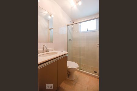 Apartamento à venda com 71m², 2 quartos e sem vagaBanheiro da Suíte